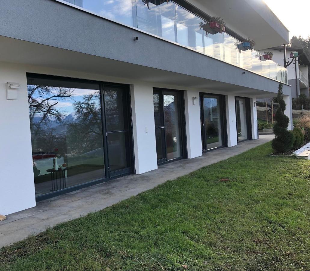 Chicken Hill Apartment Muntlix Екстериор снимка