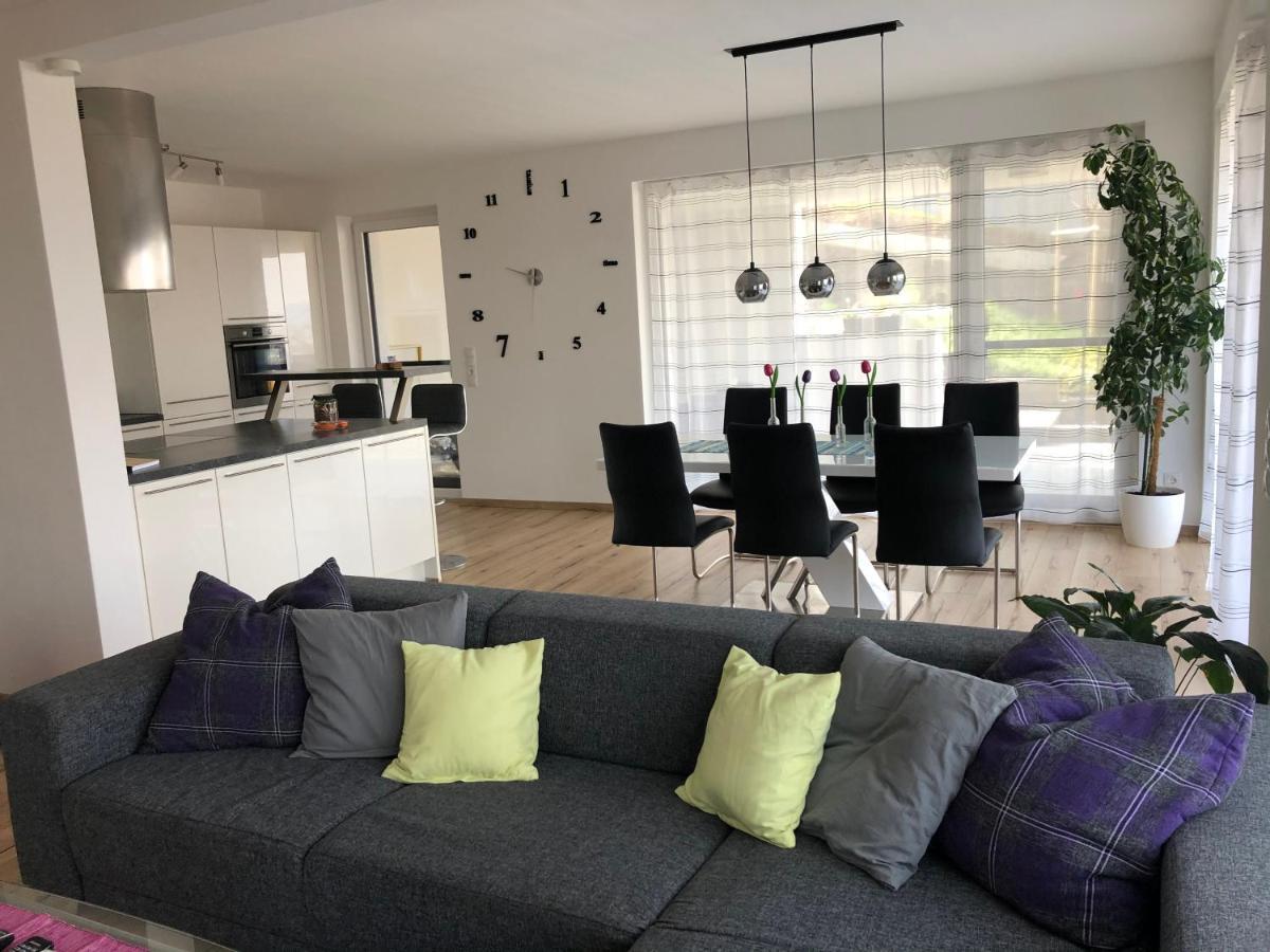 Chicken Hill Apartment Muntlix Екстериор снимка